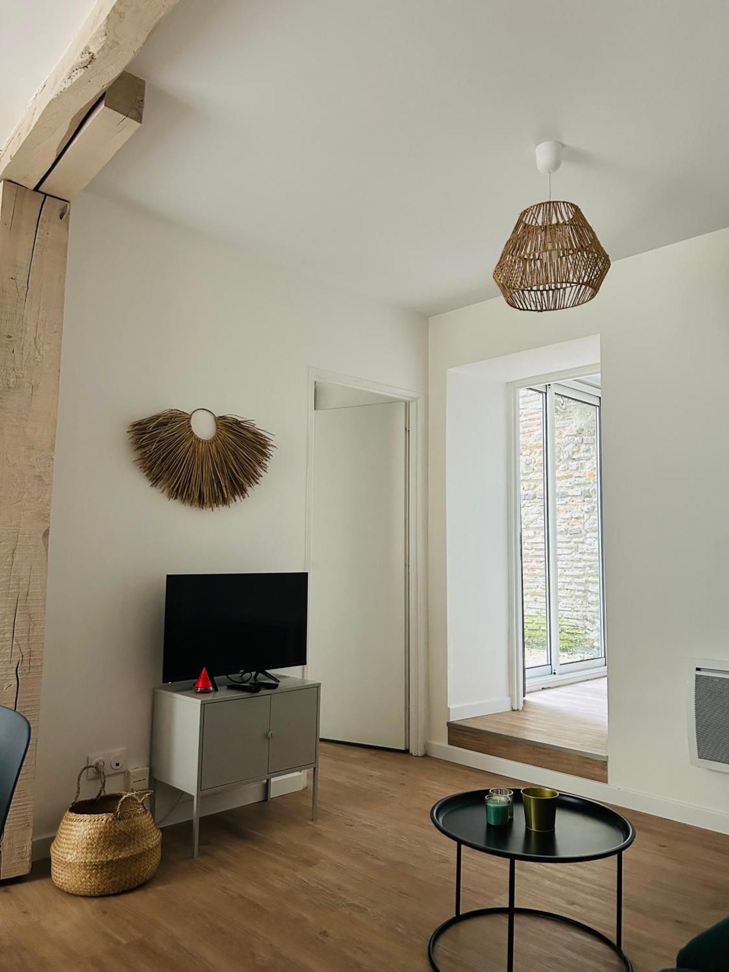 Le Patio : Appartement Chic 3 Chambres Au Coeur De Pau Exteriér fotografie